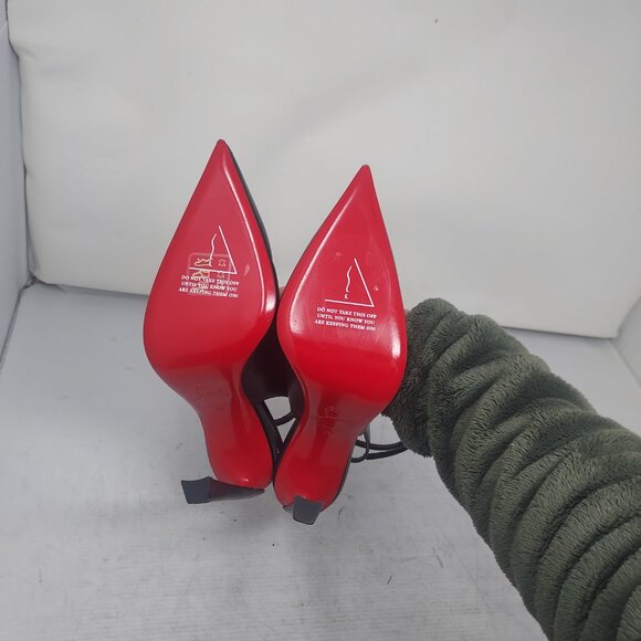 Christian Louboutin Black Strappy Condora Leather Pump - Picture 2 of 11